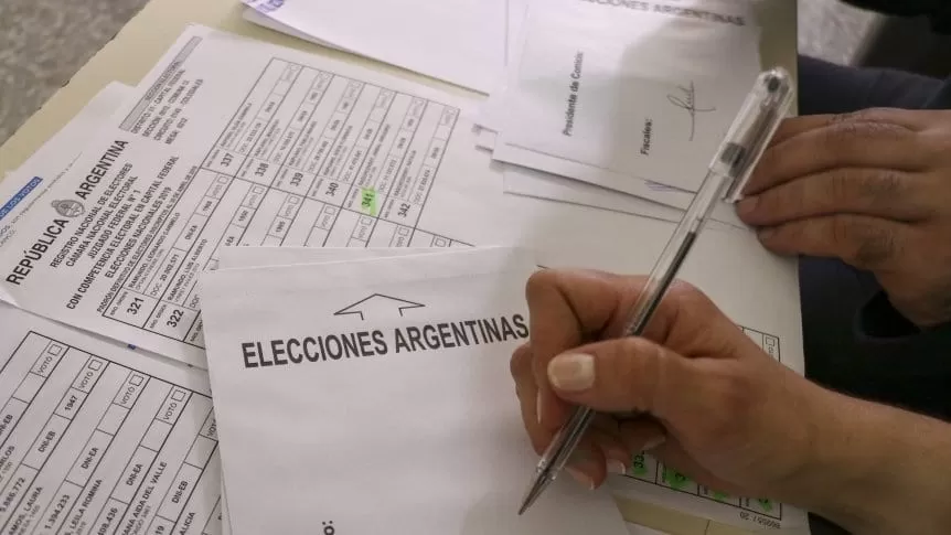 Elecciones: cómo recomienda cerrar el sobre de votación la Cámara Electoral