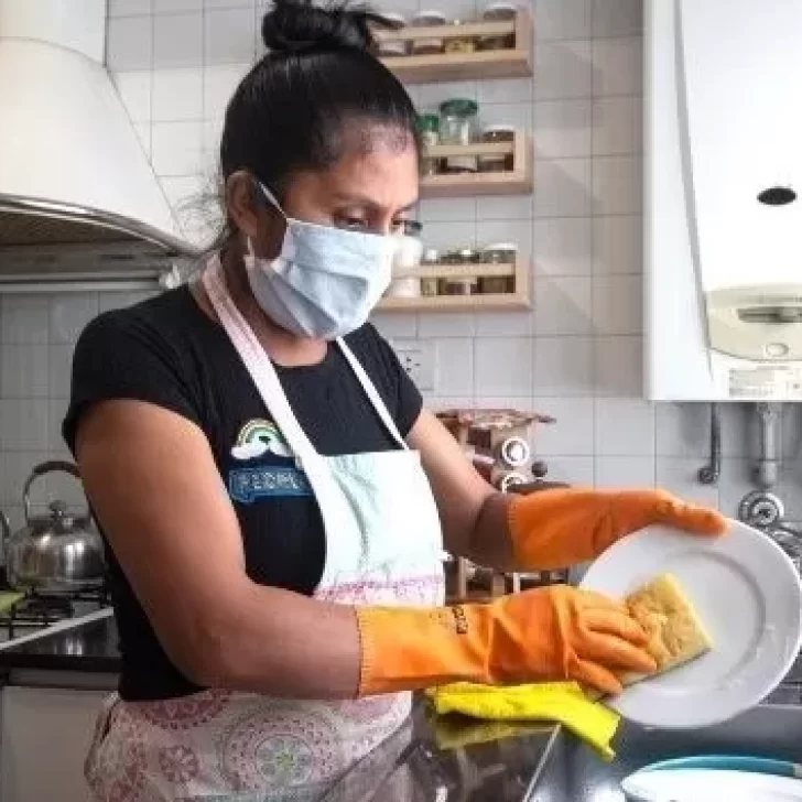 Empleadas domésticas: de cuánto es el nuevo aumento que regirá desde noviembre Empleadas domésticas: de cuánto es el nuevo aumento que regirá desde noviembre