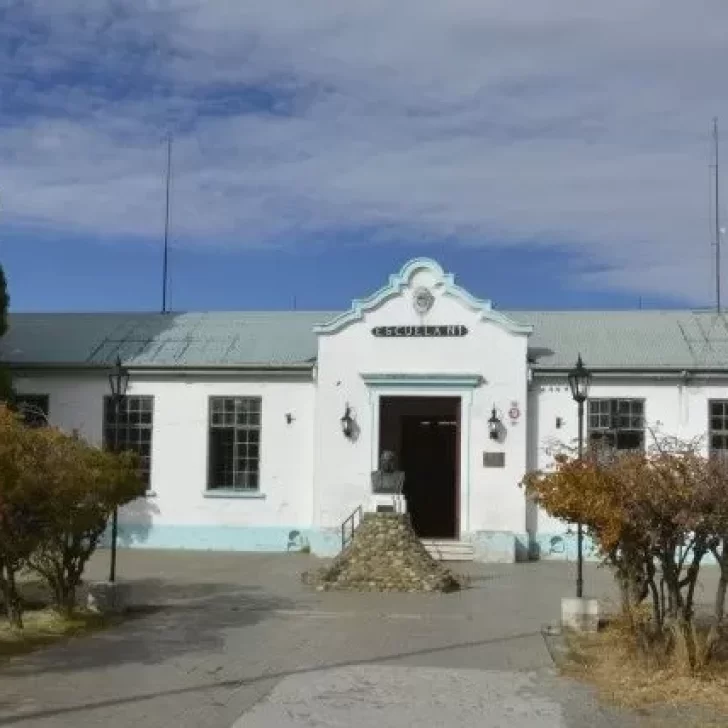 Bautizarán un espacio de la EPP N° 1 en honor a Juan Esteban, peón rural fusilado en las Huelgas de 1921 Bautizarán un espacio de la EPP N° 1 en honor a Juan Esteban, peón rural fusilado en las Huelgas de 1921
