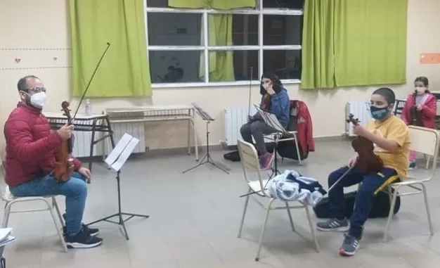 La escuela provincial de música volvió a las aulas en El Calafate