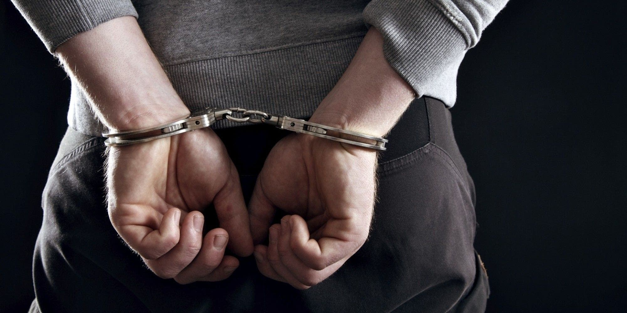 Condenaron a 8 años de prisión a un policía que le disparó a un joven y lo dejó sin caminar Condenaron a 8 años de prisión a un policía que le disparó a un joven y lo dejó sin caminar