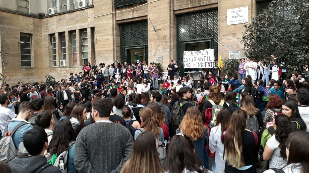 Las carreras de Medicina e Ingeniería serán más cortas en la UBA