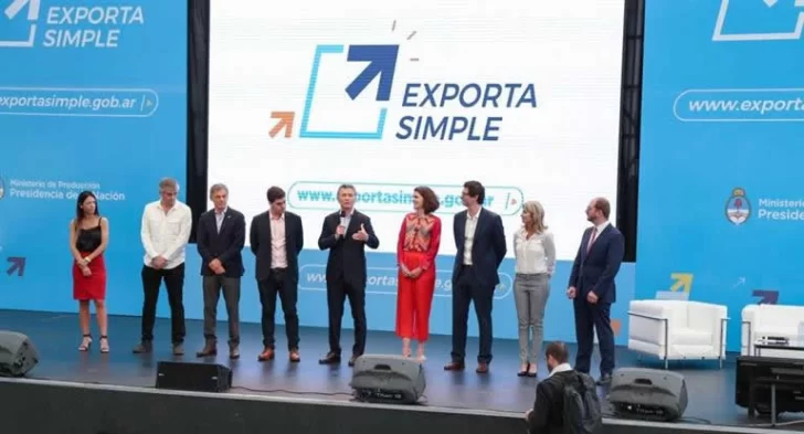 Macri pone retenciones a la exportación de servicios