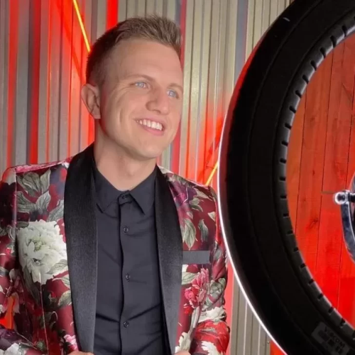 Quién es Ezequiel Pedraza, el futbolista de Córdoba que terminó siendo finalista de La Voz Argentina por el Team Montaner Quién es Ezequiel Pedraza, el futbolista de Córdoba que terminó siendo finalista de La Voz Argentina por el Team Montaner