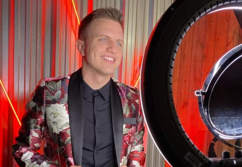 Quién es Ezequiel Pedraza, el futbolista de Córdoba que terminó siendo finalista de La Voz Argentina por el Team Montaner Quién es Ezequiel Pedraza, el futbolista de Córdoba que terminó siendo finalista de La Voz Argentina por el Team Montaner