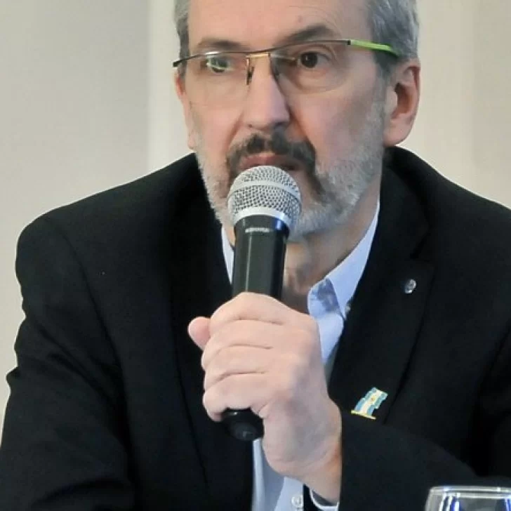 Último parte: Cómo siguen los tripulantes del avión sanitario que se estrelló Último parte: Cómo siguen los tripulantes del avión sanitario que se estrelló