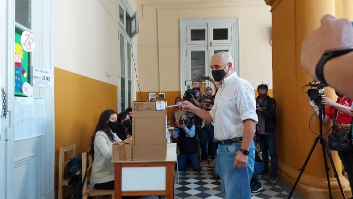 Elecciones en Corrientes: el candidato a gobernador Fabián Ríos cuestionó la “demora en la investigación” en el caso del diputado baleado Miguel Arias