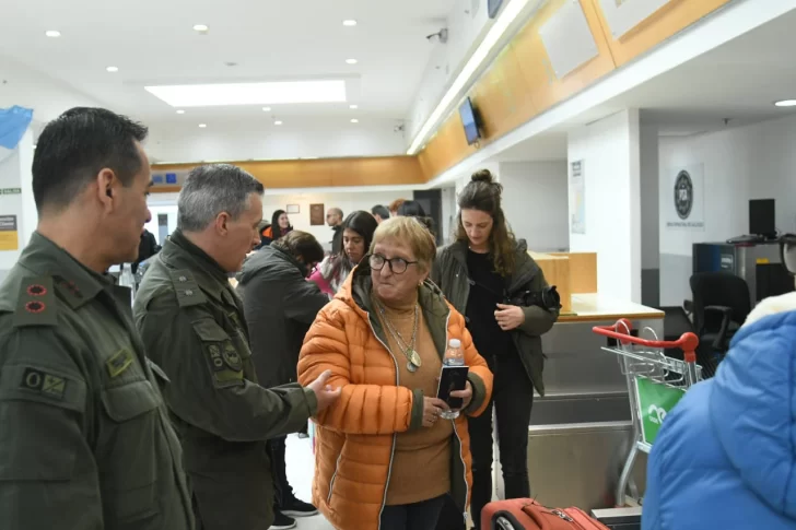 familiares-de-heroes-de-malvinas-rio-gallegos-LF-2-728x485