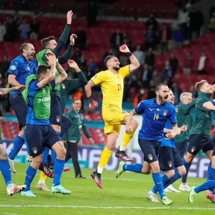 Tras 15 años de sequía: Italia derrotó a Inglaterra en los penales y se coronó campeón de la Eurocopa Tras 15 años de sequía: Italia derrotó a Inglaterra en los penales y se coronó campeón de la Eurocopa