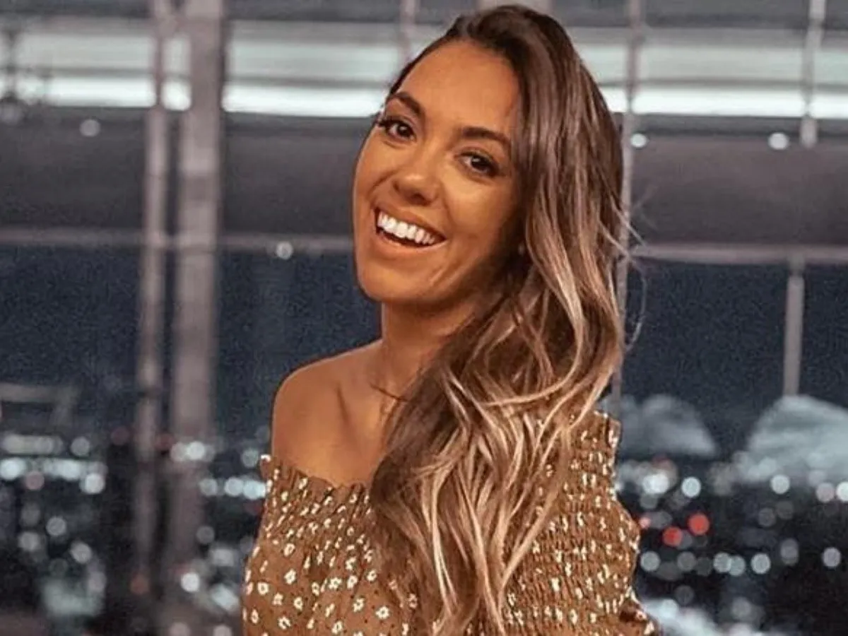 Revelaron el nombre del famoso que estaría saliendo con Floppy Tesouro a tres meses de su separación Revelaron el nombre del famoso que estaría saliendo con Floppy Tesouro a tres meses de su separación