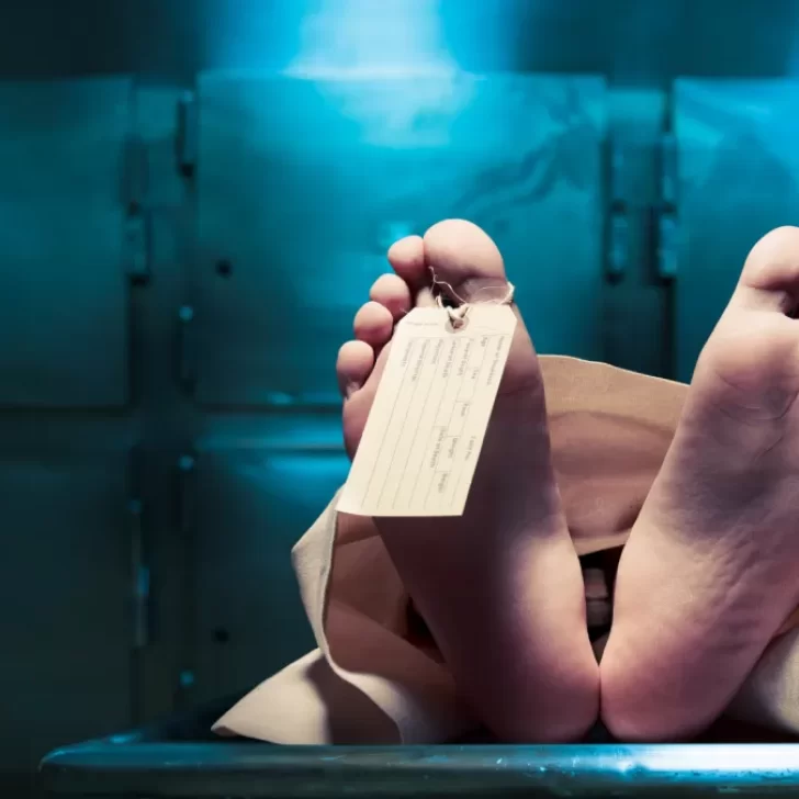 Fue declarado muerto, estuvo 7 horas en la morgue y descubrieron que estaba con vida Fue declarado muerto, estuvo 7 horas en la morgue y descubrieron que estaba con vida