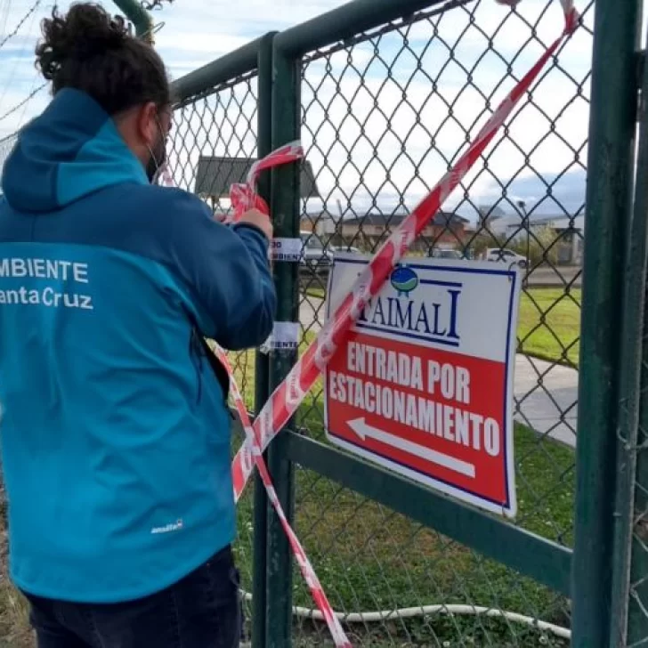 Clausuraron el frigorífico Faimali por arrojar residuos contaminantes al estuario de Río Gallegos Clausuraron el frigorífico Faimali por arrojar residuos contaminantes al estuario de Río Gallegos