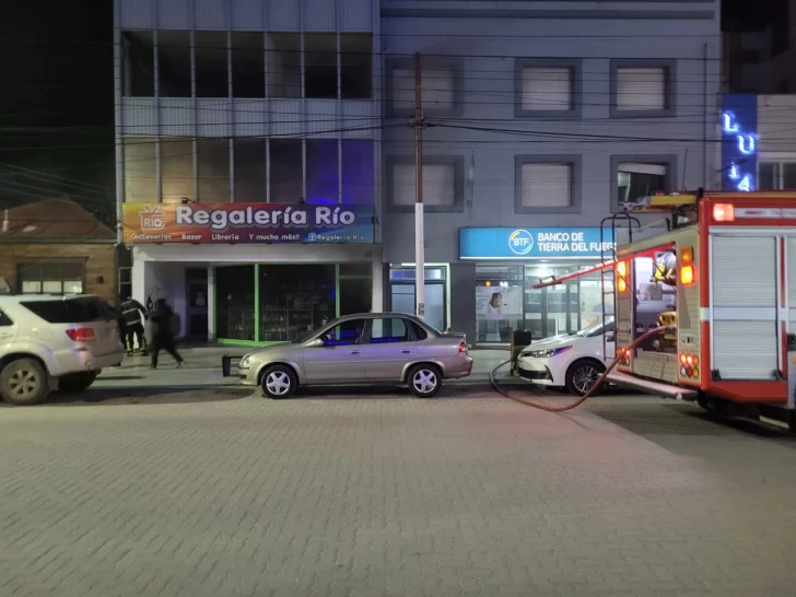fuego-incendio-rio-gallegos-d209dj2-728x546