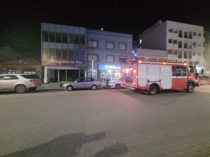 Incendio en un comercio de Río Gallegos: se investiga una falla eléctrica