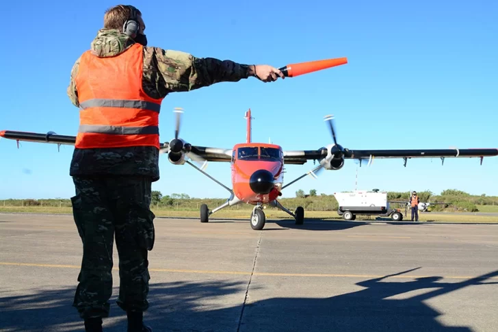 La Fuerza Aérea Argentina busca soldados voluntarios: cómo inscribirse y qué requisitos se necesitan