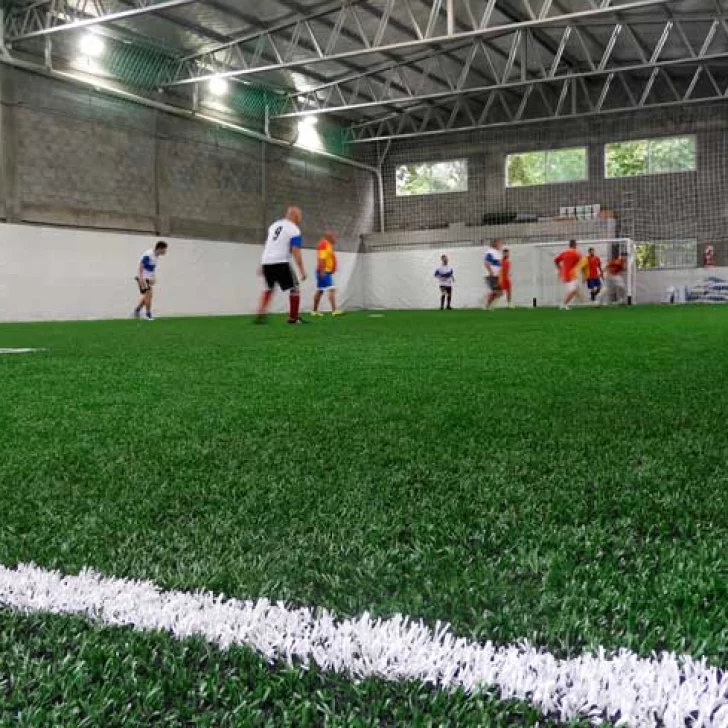 Papi fútbol, en crisis: dueños de canchitas analizan protocolo para que vuelvan los ‘turnitos’
