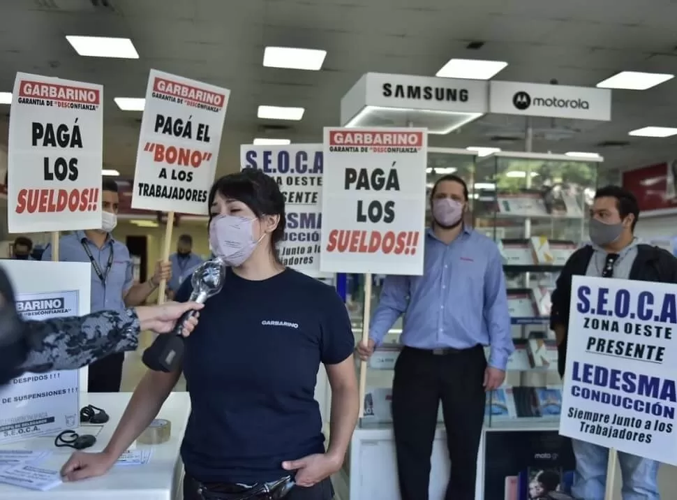 ¿Quién está interesado en comprar Garbarino?