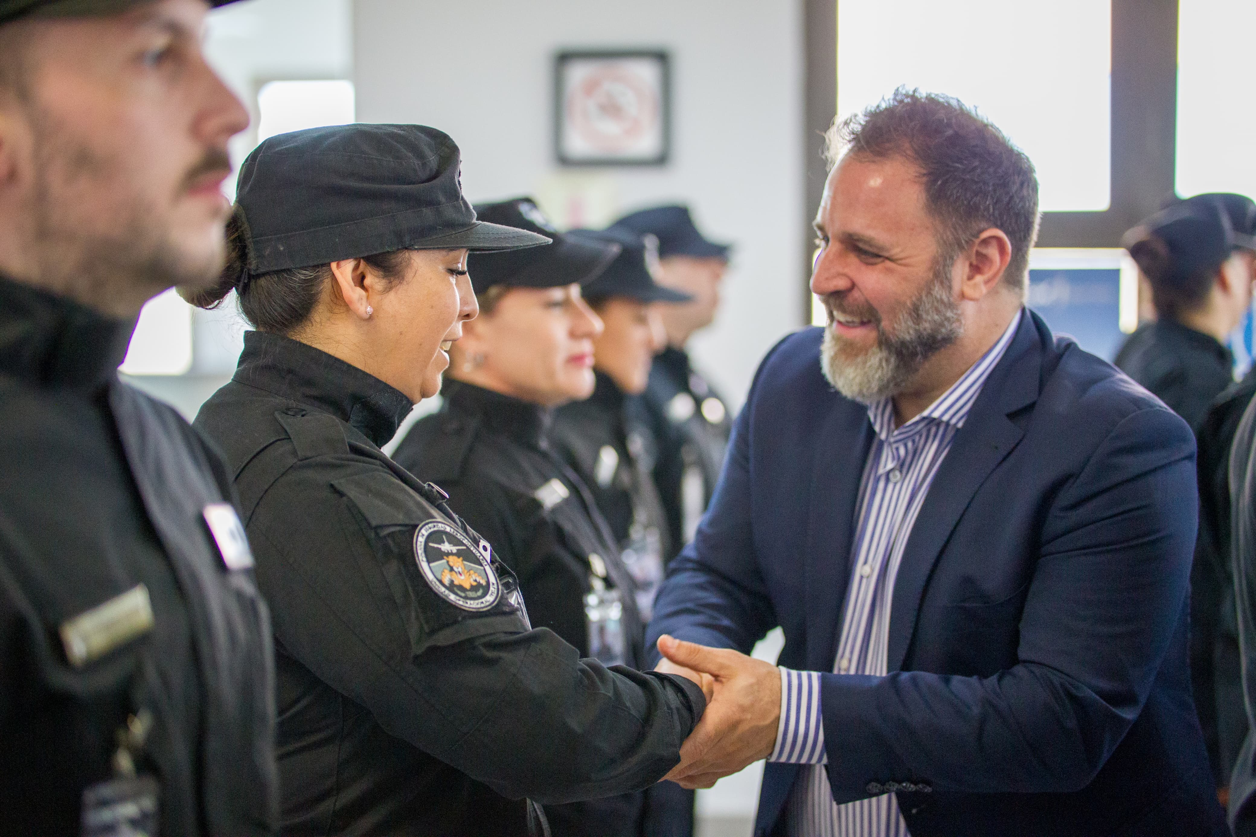 glinski-policia-aeroportuaria-trelew-1-728x485