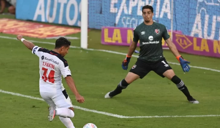 Video. El pique con clase de Fabricio Bustos para el último gol de Independiente en el triunfo frente a Rosario