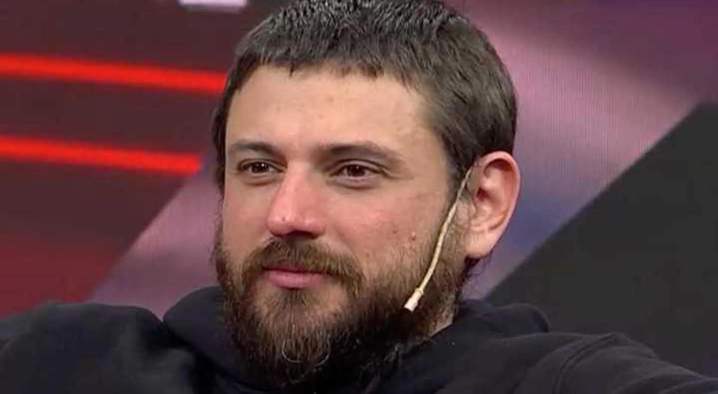 Grabois cruzó fuertemente a José Luis Espert: “Fijate si el narco que te financia te compra una constitución” Grabois cruzó fuertemente a José Luis Espert: “Fijate si el narco que te financia te compra una constitución”