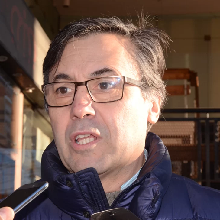 Barrera sanitaria: “Ya hay un daño económico real a la producción y a la industria frigorífica patagónica”, aseguró César Guatti Barrera sanitaria: “Ya hay un daño económico real a la producción y a la industria frigorífica patagónica”, aseguró César Guatti