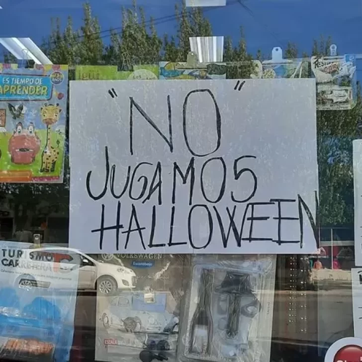 Polémica: un kiosco se opone a Halloween y apuntan a que no quiere dar caramelos a los niños Polémica: un kiosco se opone a Halloween y apuntan a que no quiere dar caramelos a los niños