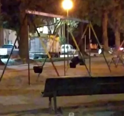 Video. El caso de una hamaca que se mueve sola en una ciudad de Entre Ríos