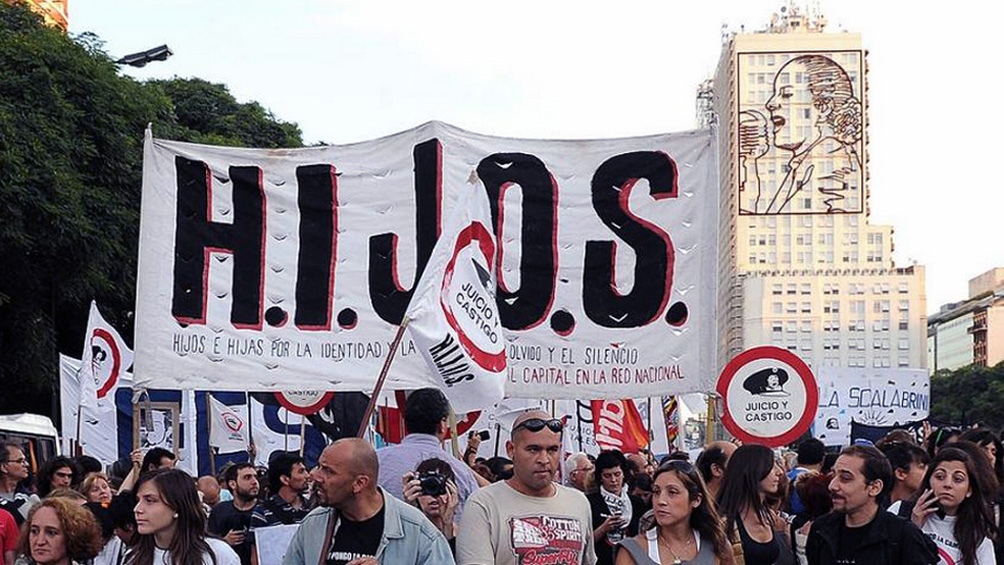 Habló la militante de H.I.J.O.S que sufrió un brutal ataque: “Quiero que la Justicia identifique a los que me hicieron esto”