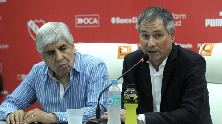 Ariel Holan: “Macri quería meter preso a Moyano a través de Independiente”