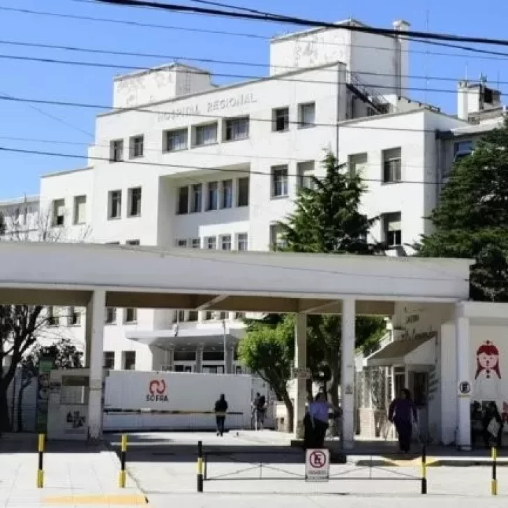 Una mamá denunció que le quisieron robar al bebé afuera del Hospital Regional: “No sé que habría pasado”