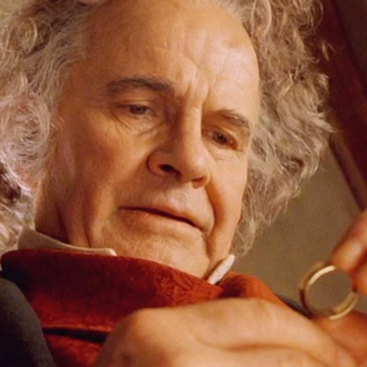 Murió Ian Holm, el actor que interpretó al hobbit Bilbo Bolsón de “El señor de los anillos”