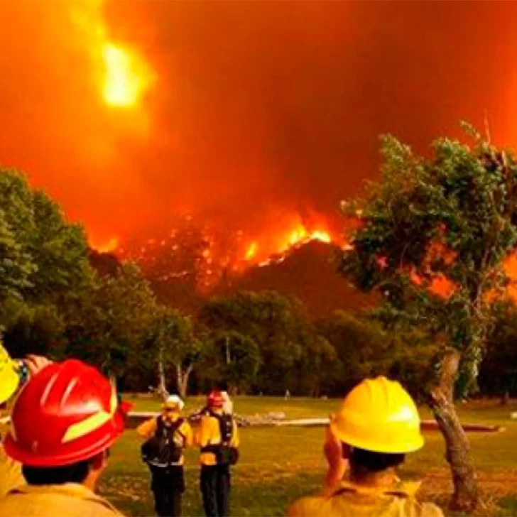 Falleció un bombero y ya son 3 los muertos por los incendios en la Comarca Andina