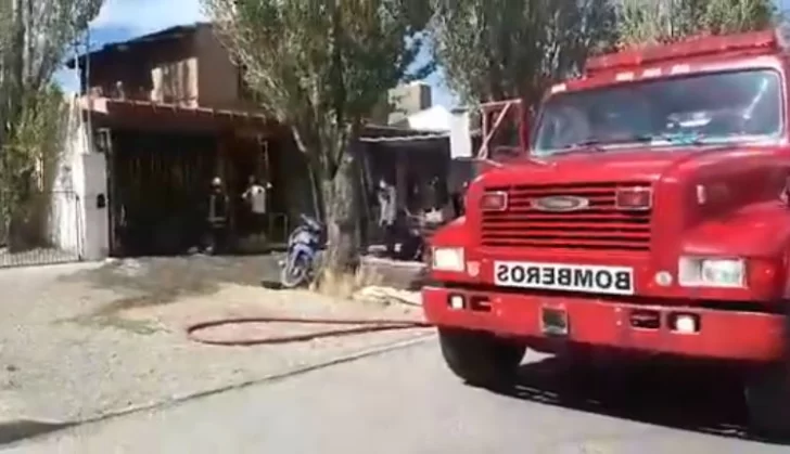 Un hombre sufrió graves quemaduras en el incendio de una vivienda en Río Gallegos