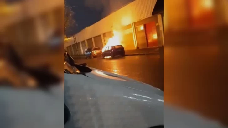 Un auto se prendió fuego en Río Gallegos