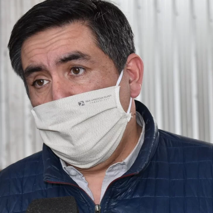 Javier Castro consideró “inviable” un aislamiento de 14 días para los mineros Javier Castro consideró “inviable” un aislamiento de 14 días para los mineros