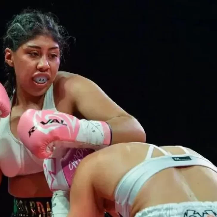 La boxeadora mexicana Jeanette Zacarías Zapata de 18 años murió tras convulsionar en una pelea