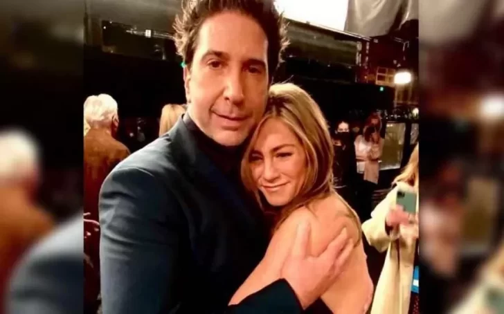De “Friends” a la vida real: aseguran que Jennifer Aniston y David Schwimmer están en una relación
