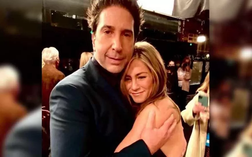 De “Friends” a la vida real: aseguran que Jennifer Aniston y David Schwimmer están en una relación