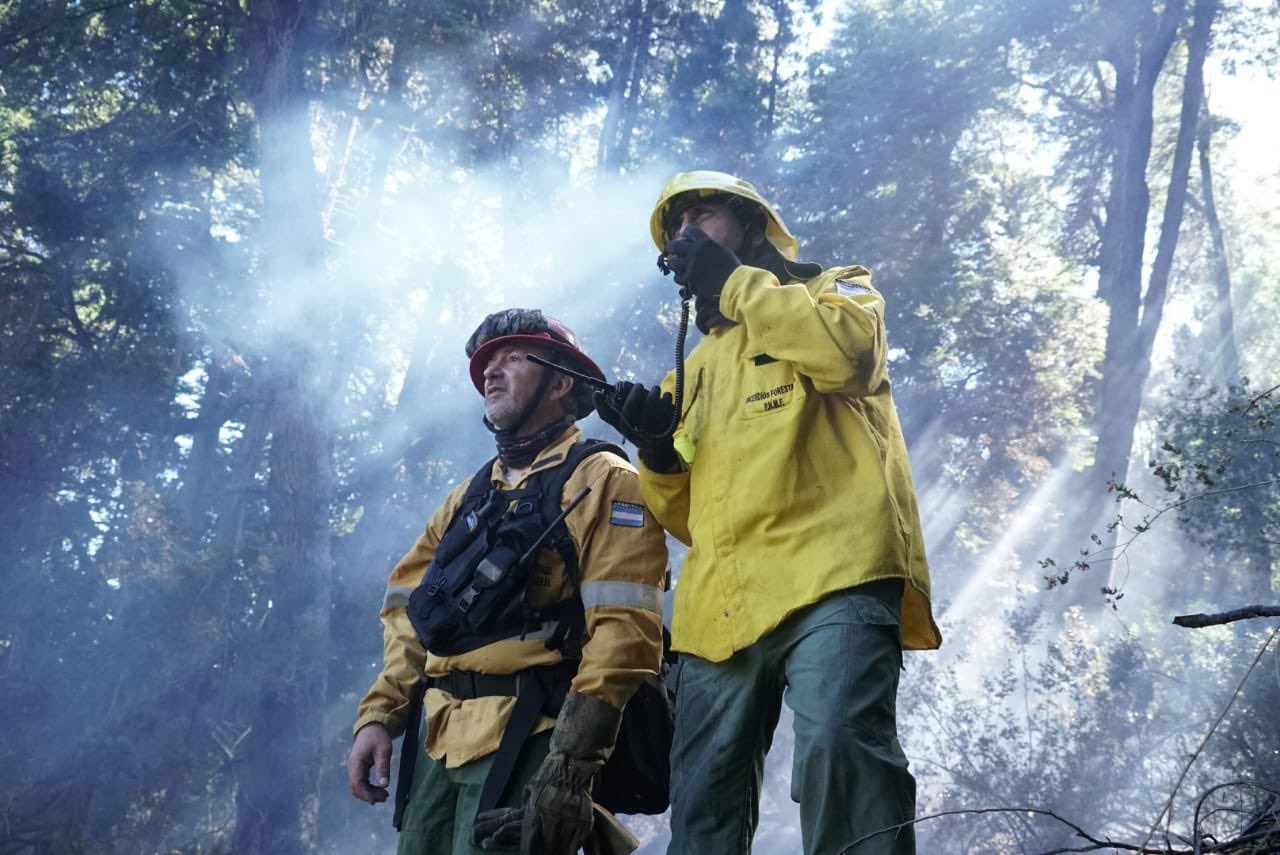 Incendio en Chubut: Juan Cabandié aseguró que el fuego está alejado de las zonas de viviendas Incendio en Chubut: Juan Cabandié aseguró que el fuego está alejado de las zonas de viviendas