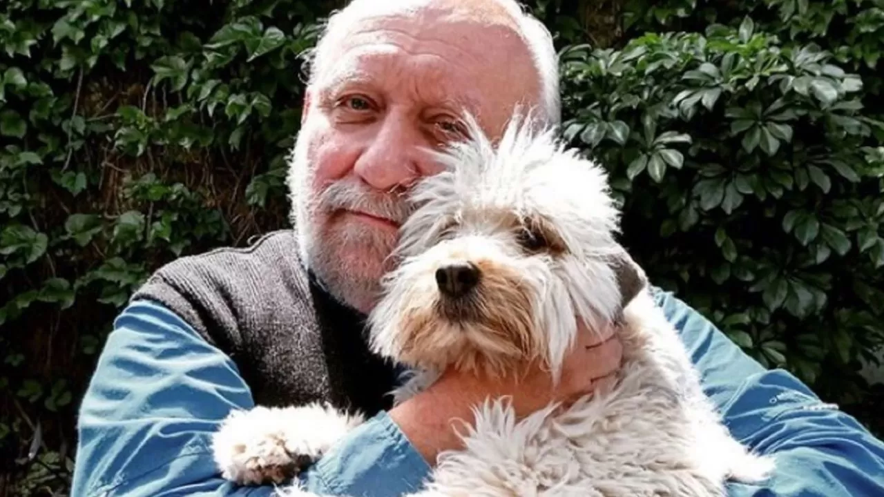 En el Día del Veterinario, el Dr. Juan Enrique Romero recordó lo que pasó con el Centro de Salud Animal de Río Gallegos En el Día del Veterinario, el Dr. Juan Enrique Romero recordó lo que pasó con el Centro de Salud Animal de Río Gallegos