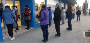 Jubilados de Santa Cruz cobran con aumento en julio: cuándo pagan y de cuánto es, según donde trabajó Jubilados de Santa Cruz cobran con aumento en julio: cuándo pagan y de cuánto es, según donde trabajó