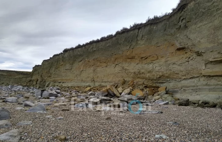 El misterioso paisaje de “La Torta”, del otro lado de la costanera y de frente a la ciudad: mirá las fotos