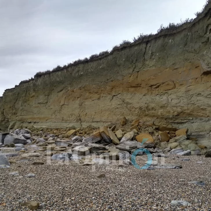 El misterioso paisaje de “La Torta”, del otro lado de la costanera y de frente a la ciudad: mirá las fotos