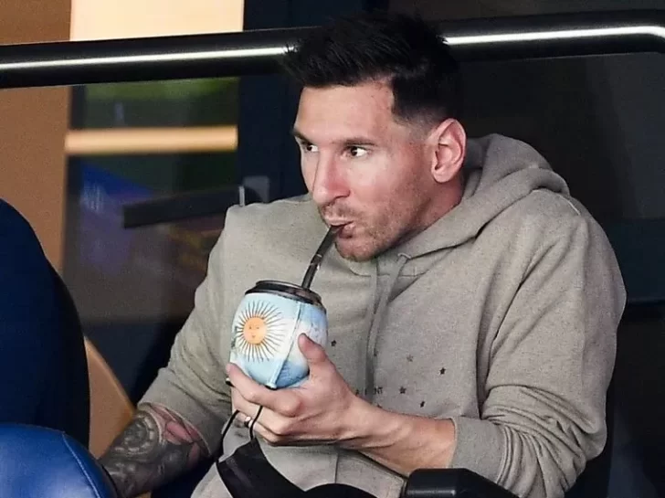 Lionel Messi tomó mate en la tribuna viendo la goleada del PSG