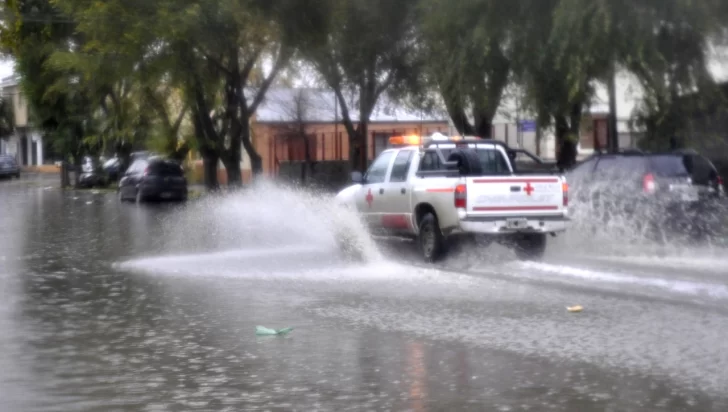 Elecciones bajo el agua en Río Gallegos: ¿Hasta cuándo sigue la lluvia?