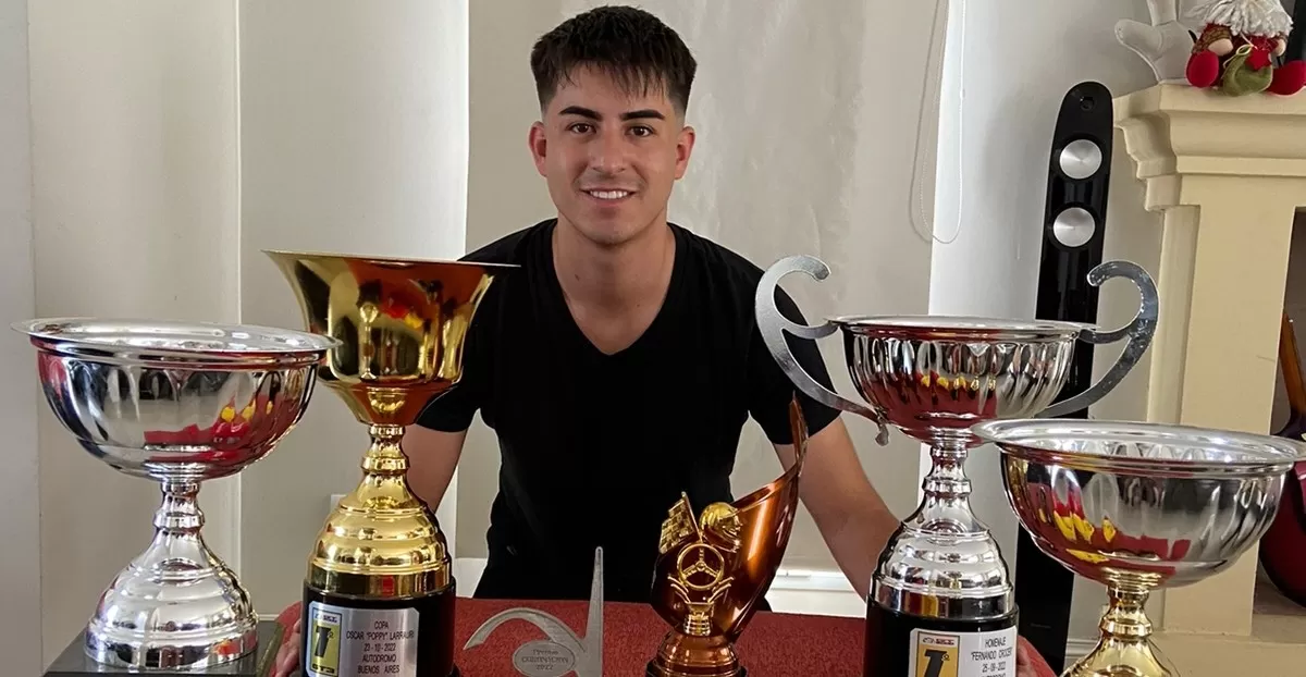 Cierre coronado para Ayrton Gardoqui, el piloto de Río Gallegos, en GT2000 Cierre coronado para Ayrton Gardoqui, el piloto de Río Gallegos, en GT2000