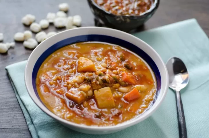 Recetas infaltables para celebrar el 25 de Mayo: cómo hacer locro criollo para el Día de la Patria