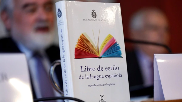 La RAE incorporó palabras como “Guasap”, “yutubero” y “tqm”