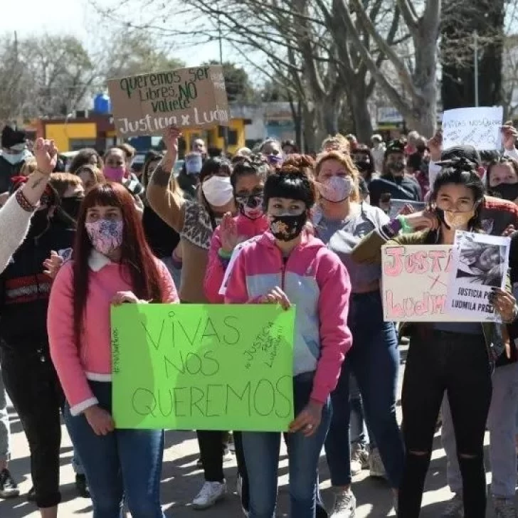 Femicidio de Ludmila Pretti: exigen justicia y la detención del sospechoso que sigue prófugo Femicidio de Ludmila Pretti: exigen justicia y la detención del sospechoso que sigue prófugo