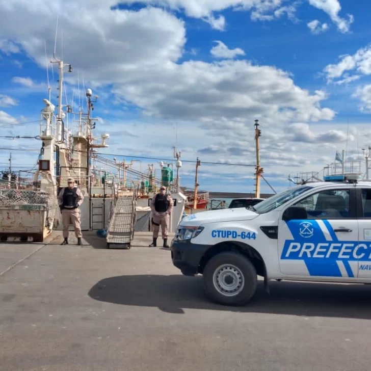 Marinero le robó 5 mil dólares a su expareja y le allanaron el barco Marinero le robó 5 mil dólares a su expareja y le allanaron el barco